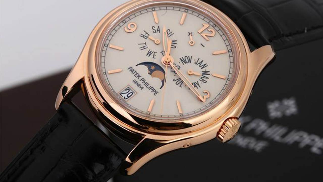 百達(dá)翡麗更換表蒙