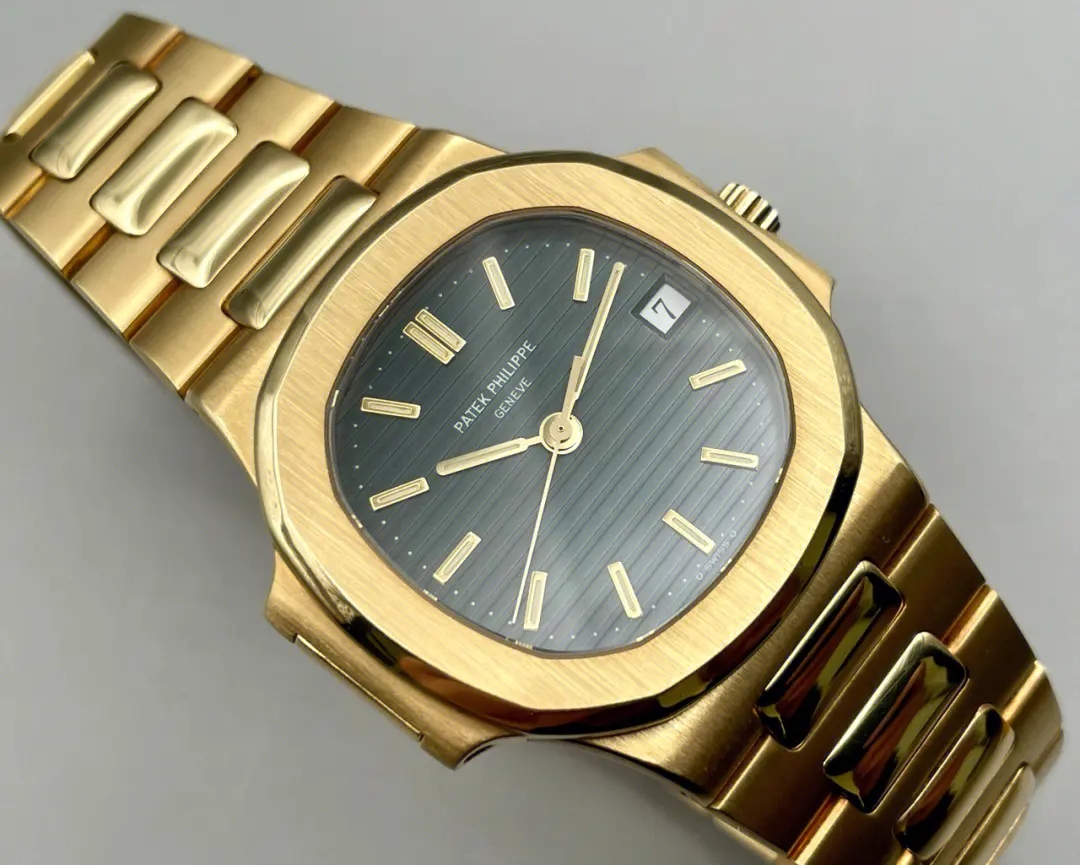 為什么百達翡麗手表機芯要定期清潔？